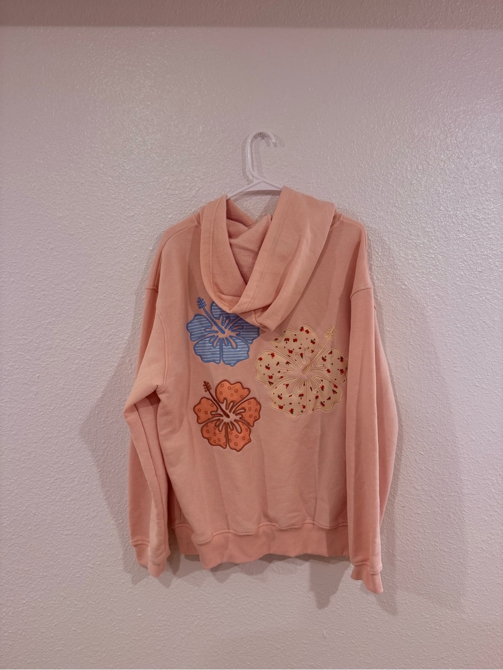 Women's Peach Floral Hoodie with Graphic Hibiscus Print